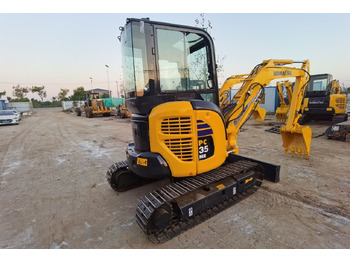 Мини багер Komatsu PC35: снимка 4