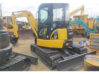 Мини багер Komatsu PC50MR: снимка 3