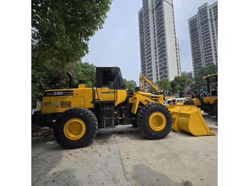Колесен товарач KOMATSU WA380