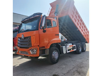 Самосвал камион SINOTRUK