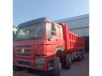 Самосвал камион SINOTRUK HOWO