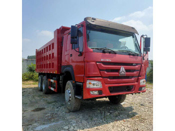 Самосвал камион SINOTRUK HOWO