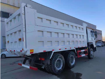 Самосвал камион SINOTRUK HOWO