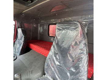 Самосвал камион SINOTRUK HOWO
