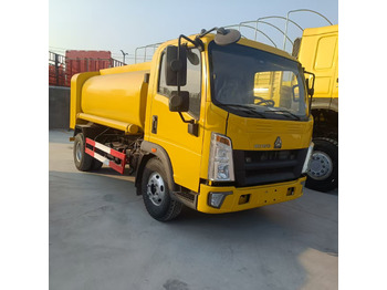 Камион цистерна SINOTRUK HOWO