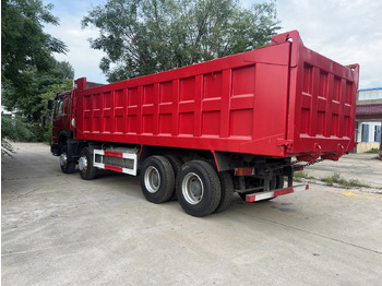 Самосвал камион SINOTRUK HOWO