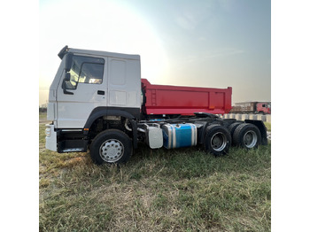 Влекач SINOTRUK HOWO tralier head: снимка 3