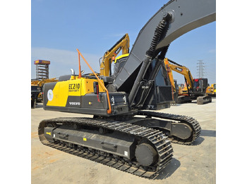 Верижен багер Volvo EC210: снимка 4
