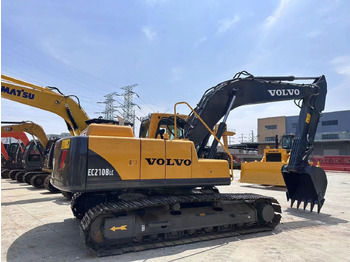 Верижен багер Volvo EC210BLC: снимка 5