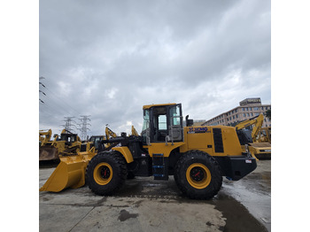 Колесен товарач XCMG ZL50GN