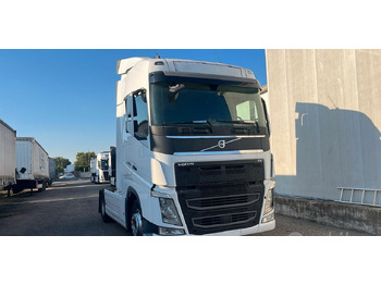 Влекач VOLVO FH 460