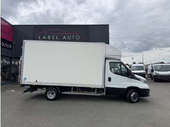 Лекотоварен автомобил фургон IVECO Daily 35c16