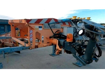 Машина за разпръскване на сол/ Пясък