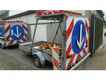 Ремарке Absperrtafel Nissen Horizont Verkehrsleitanhänger Vz 616 615: снимка 4