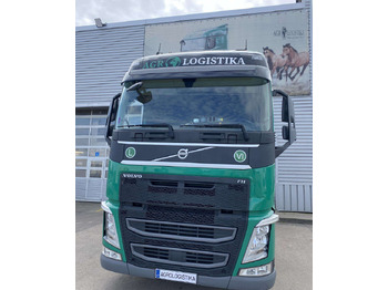 Влекач VOLVO FH 460