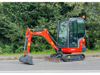 Мини багер KUBOTA KX016-4