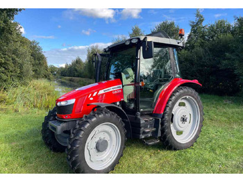 Трактор MASSEY FERGUSON 5609
