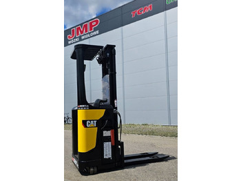 Стакер CATERPILLAR