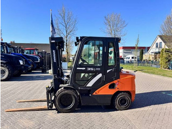 Дизелов мотокар DOOSAN