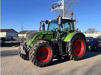 Трактор FENDT 724 Vario