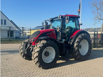 Трактор VALTRA N134