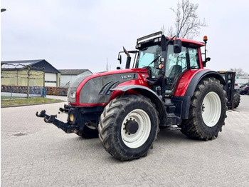 Трактор VALTRA T172