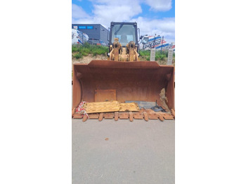 Верижен товарач Caterpillar 973C: снимка 3