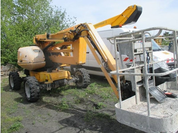Артикулираща платформа MANITOU