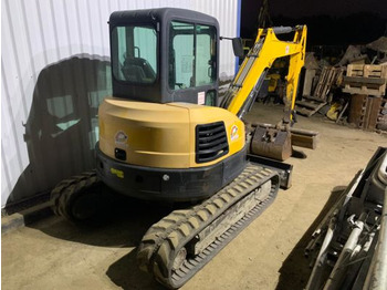 Мини багер Bobcat E50: снимка 4