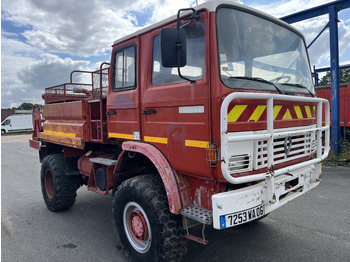 Лизинг на RENAULT 85-150 4x4 ccf citerne RENAULT 85-150 4x4 ccf citerne: снимка 2