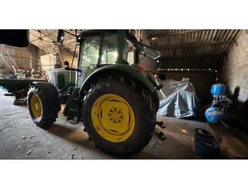 Трактор JOHN DEERE 6520: снимка 3 Трактор JOHN DEERE 6520: снимка 3