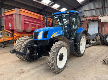 Трактор NEW HOLLAND T6000