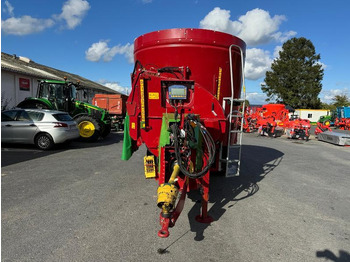 Миксер-вагон STRAUTMANN VERTIMIX 1401: снимка 2 Миксер-вагон STRAUTMANN VERTIMIX 1401: снимка 2