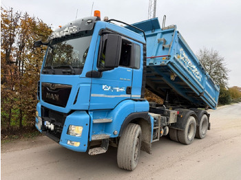 Самосвал камион MAN