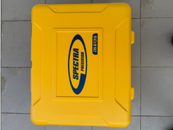 Строително оборудване Spectra DG613G Green Beam Dialgrade Pipe Laser: снимка 2