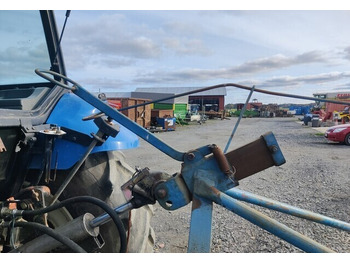 Кофа за Трактор Maansiirtokauha 120cm traktoriin - VIDEO: снимка 3 Кофа за Трактор Maansiirtokauha 120cm traktoriin - VIDEO: снимка 3