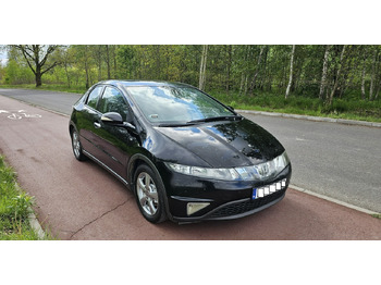 Хечбек Honda Civic VIII bardzo ładna * pełnosprawna *: снимка 2