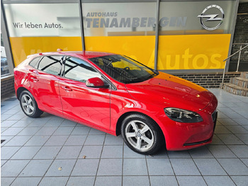 Седан VOLVO