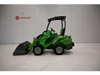 Колесен товарач AVANT