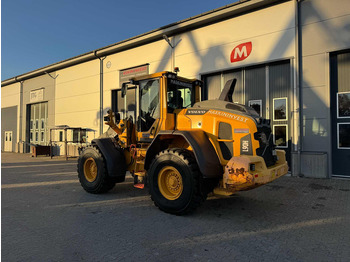 Колесен товарач Volvo L90H Volvo L90H: снимка 3