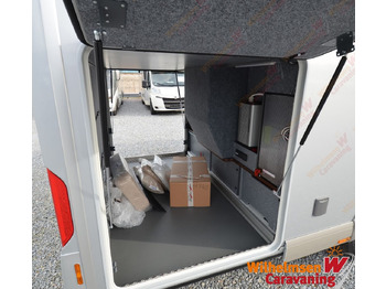 Интегриран кемпер Carthago chic e-line xl I I 61 LE 5. Sitz 56.599  Rabatt: снимка 5