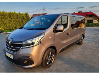 Бус с двойна кабина RENAULT Trafic 2.0
