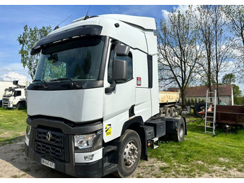 Влекач RENAULT T 460