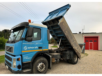 Самосвал камион VOLVO FM