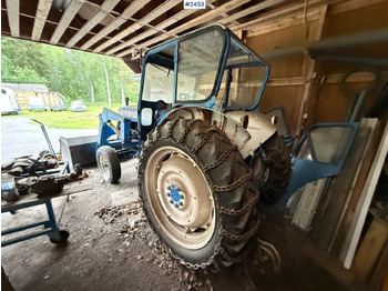 Трактор Ford Super Major 5000 with front loader Rep. object: снимка 3