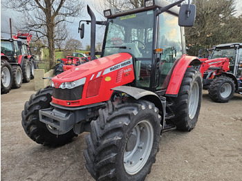 Трактор 2013 MF 5440 4wd tractor, Very Nice.: снимка 2