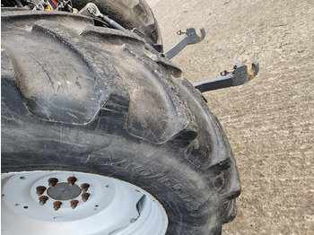 Трактор 2013 MF 5440 4wd tractor, Very Nice.: снимка 5