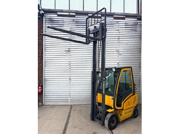 Газокар Gabelstapler JUNGHEINRICH, mit Gasantrieb: снимка 2 Газокар Gabelstapler JUNGHEINRICH, mit Gasantrieb: снимка 2