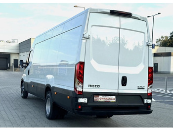 Товарен бус Iveco Daily L4H2 MAX Blizniak Hi-Matic 123 tys przebieg JAK NOWY Klimatronic: снимка 4