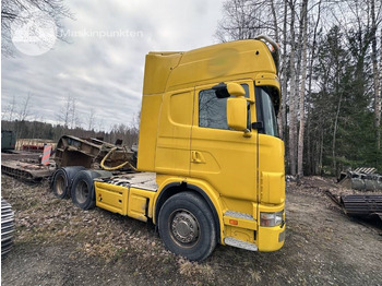 Влекач SCANIA R164
